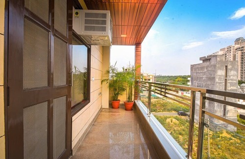 Gurugram Apartment | 1BHK service Apartments by Parfait Street