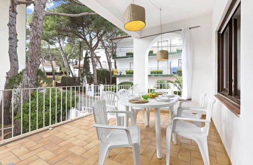 Llafranc Apartment | 1BLA01 - 5 bedroom duplex located only 200m from the beach of Llafranc.
