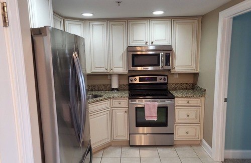 Bethany Beach Apartment | 1BR 1BA Apt in Blue Surf Condominiums - Downtown Bethany and Oceanfront