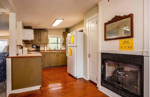 Nashville Cottage | 1BR, 1BA cottage
