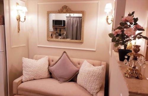 Blenman-Elm House | 1BR 1BA MINI CHATEAU WITH KITCHEN+YARD+PARKING+LAUNDRY+WIFI. BY WHOLE FOODS MKT