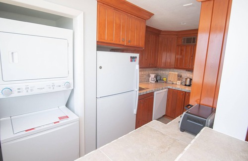 Bolongo Bay Condo | 1BR/1BA New Oceanside Condo