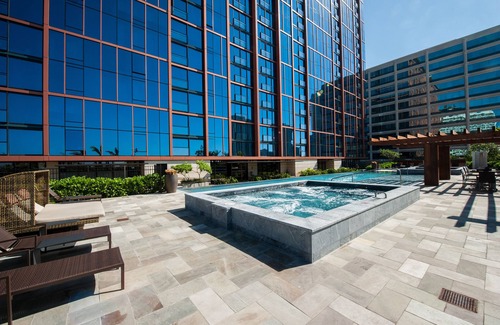 Ala Moana Condo | 1BR/1BA One Ala Moana Penthouse