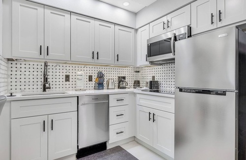 Florida Central Atlantic Coast Apartment | 1BR Apt, Epic, Vineland & Convention Nearby