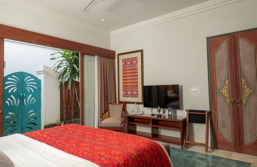 Kesiman Villa | 1BR APT Room in Sanur