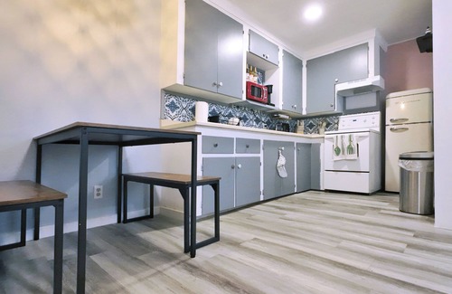 Bridgewater Apartment | 1BR + Backyard Bliss - Apt 6