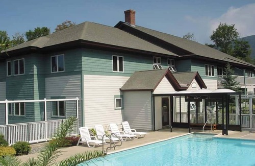 Jeffersonville Condo | 1br Beautiful Mountain Scenery-Smugglers' Notch