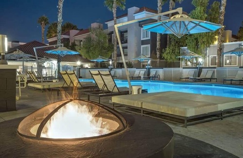 Las Vegas Condo | 1br Condo Enjoy All Las Vegas Has to Offer!