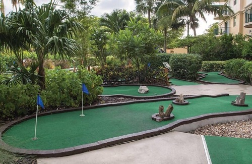 Survey Creek Condo | 1br Condo Mini Golf, Fishing, and Beach Fun!