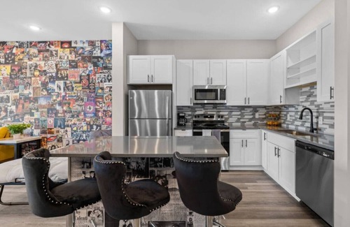 South Nashville Apartment | 1BR Downtown Gem - Explore Nashville with Ease!