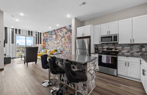 South Nashville Apartment | 1BR Downtown Gem - Explore Nashville with Ease!
