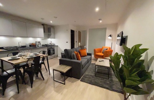 Woking Apartment | 1BR Flat in the Heart of Central Woking - Unit 3