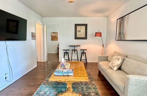 Central Oklahoma City Apartment | 1BR Holiday Escape w/Kitchenette + Queen Bed #37A