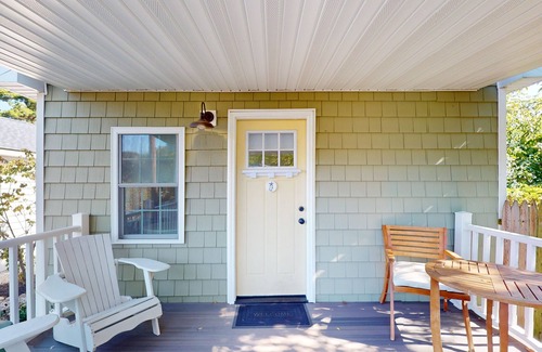Lower Township House | 1BR King Bed Sofa Bed Sleeps 4 POOL - 7