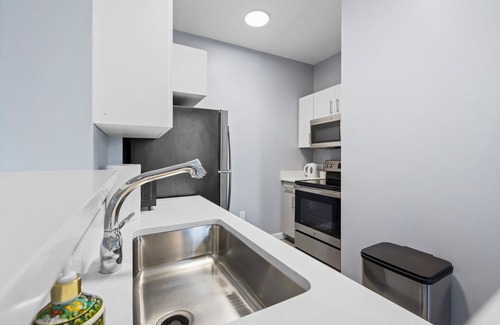 Everett Apartment | 1BR Near Encore Boston 7258