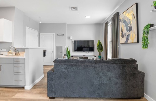 Everett Apartment | 1BR Near Encore Boston 3710