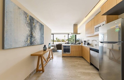 Downtown San Jose del Cabo Apartment | 1BR Rooftop & Pool in Cardinal
