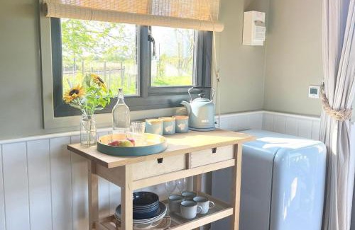 Morpeth House | 1Br-Sleeps2-Field View-Parking-Cabin Experience