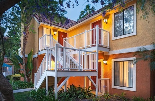 Anaheim Resort Hotel | 1BR Suite, Clementine Hotel & Suites, Full Kitchen, Near Disneyland - 2 Units