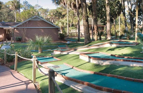 Ocean Ridge Condo | 1br Suite Condo Deep-Sea Fishing, Golf, Beach!
