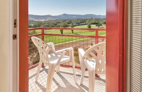 Angels Camp Condo | 1br Unit Vineyards, Forest, & Golfer's Paradise