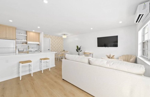 Mango Groves Apartment | 1BR Villa near beach- King Bed TV in room - Villa 2