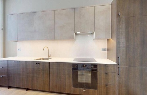 Queen's Gate Apartment | 1CR3 · Beautiful Serviced Apartment London