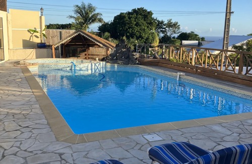 Saint-Louis Apartment | 1er étage privé d’une villa, piscine, spa, tte commodité, entre mer et montagne
