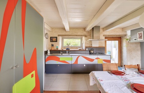 Plovan Ski Chalet | 1km from the beach, charming cottage for 6