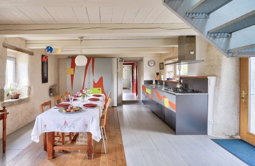 Plovan Ski Chalet | 1km from the beach, charming cottage for 6