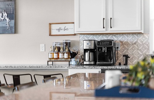 Indian Point House | 1mi to SDC Family Fun: Slide Hot Tub Arcades & Fun