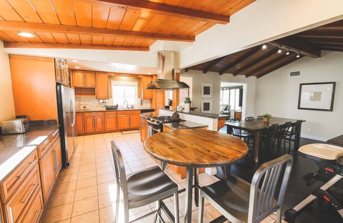 Hermosa Village House | 1mile to Disneyland family friendly House with a pool, hot tub, and game room