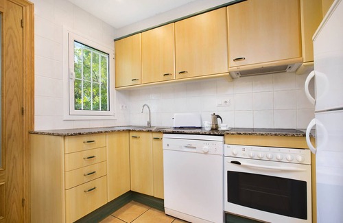 Llafranc Apartment | 1MON 01 - Centrally located apartment with garage, located 200 meters from the beautiful beach of Llafranc