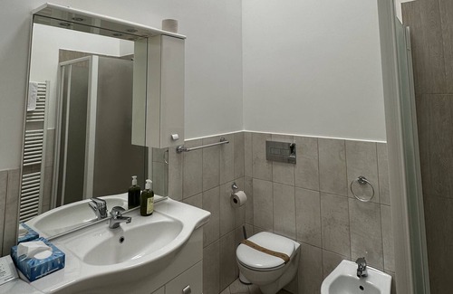Bolognina Apartment | 1Roof&2Beads at Bologna Fiera District