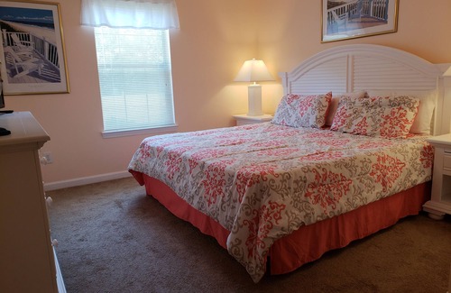 Pawleys Island Condo | 1st floor, 3-bedroom condo in Pawleys Island on the 17th hole