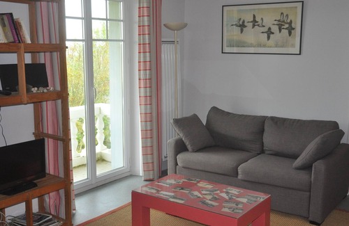 Ambleteuse Apartment | 1st floor apartment classified furnished tourism. Full sea view.
