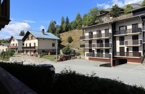 Aussois Apartment | 1st floor, balcony, tv, ski locker, 50m², Aussois