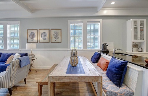 Cinnamon Shore Condo | 1st-Floor, Chic, Pet-Friendly Condo w/Patio & All Cinnamon Shore Amenities