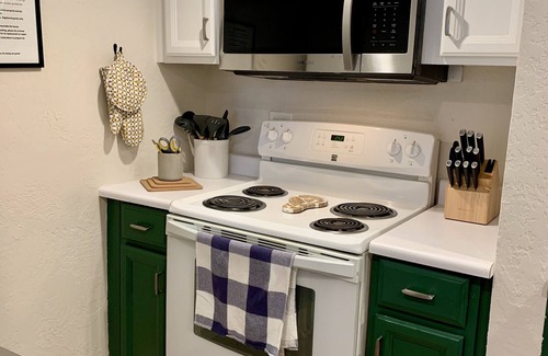 Angel Fire Condo | 1st floor, sleeps six, walk to lift 🥾🚴‍♀️