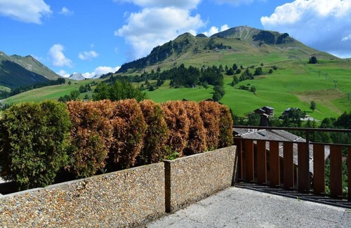 Le Chinaillon Apartment | 1st floor, terrace, parking, tv, 31m², Le Grand Bornand