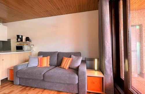 Briancon Apartment | 1st floor, view panoramic, balcony, tv, ski locker, 26m², Serre Chevalier