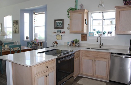 Crystal Beach Apartment | 1x1 Luxury Apartment 10min from Downtown ATL