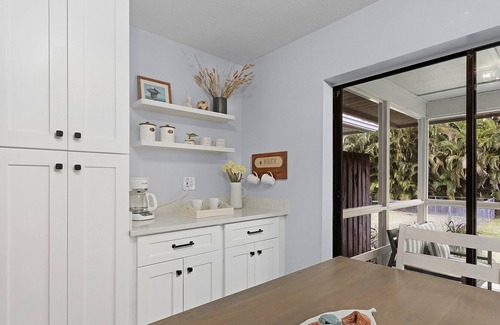 Pine Island Center House | 2/1 in Bokeelia with Fenced in Yard, Minutes from Matlacha!