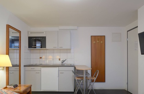 Fribourg Apartment | 2.1 Issaschar - Hine Adon Aparthotel