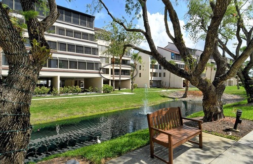 Siesta Key Condo | 2-106 in Sarasota, FL