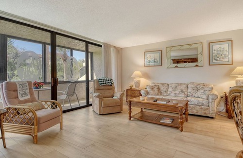 Siesta Key Condo | 2-106 in Sarasota, FL