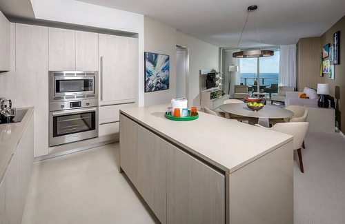 Hollywood South Central Beach Hotel | 2 1BR Oceanview King Suites, H Hollywood Resort & Residences, Pool, Kitchen!