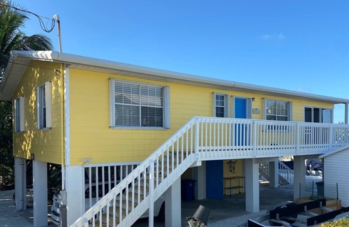 Doctor's Arm House | 2/2 Canal Front Home with Great Boating Access! Located in Doctor’s Arm Big Pine
