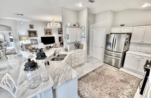 Wildwood House | 2/2 in The Village of Fenney