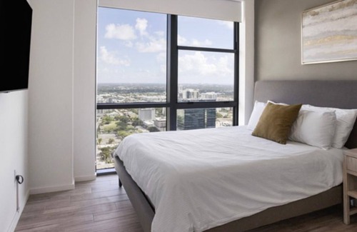 Sailboat Bend Apartment | 2/2 Las Olas Luxury Riverwalk Fort Lauderdale